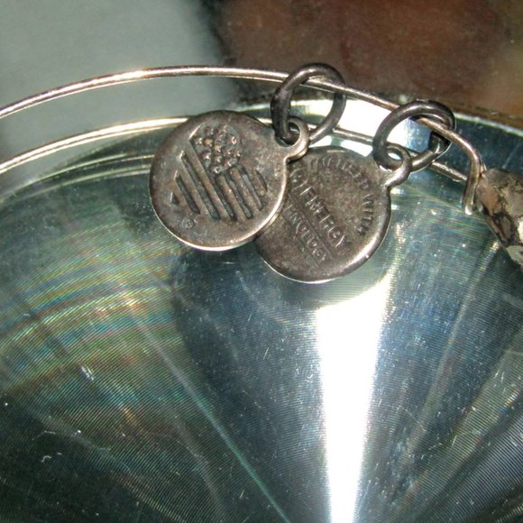 Vintage Alex & Ani Silver Tussle Charms Bracelet Extendable - Picture 2 of 6